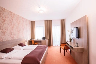 Hotel LEV Lovosice, okres Litoměřice, ulice Kostelní