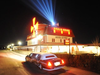Hotel Styria Chvalovice (Moulin Rouge)