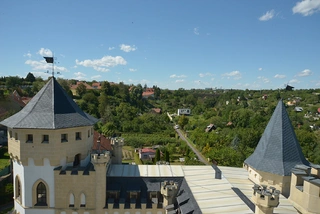 Hotel Znojmo před dokončením vč. pozemku 5.855 m2