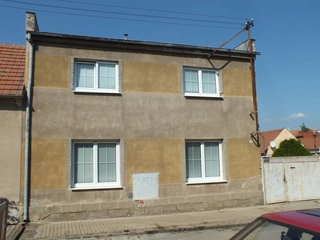 id. 1/2 podílu RD Veltrusy