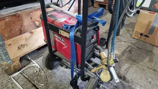 20 ROLUC invertorová svářečka Lincoln Electric Invertec 175TP