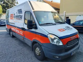 automobil Iveco Daily 35 S15 skříň - BESU Profistav s.r.o.