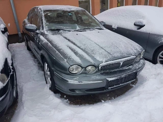 JAGUAR X-TYPE