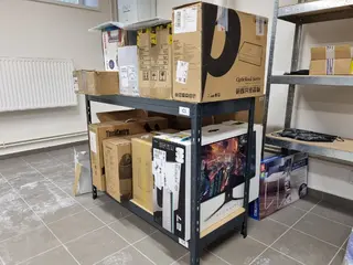 JR 01. Spotřební a výpočetní elektronika