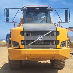 SGEF Kloubový dumper VOLVO A40G