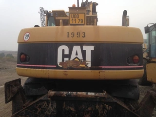 Kolové rýpadlo CAT M316