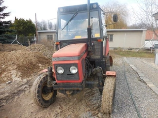 Kolový traktor Zetor Z 7711