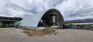 KGJ 03 Konstrukce haly, včetně izolačních panelů 121 ks.