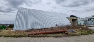 KGJ 03 Konstrukce haly, včetně izolačních panelů 121 ks.