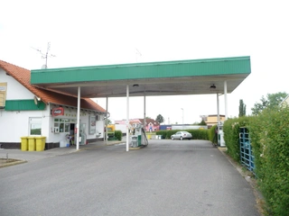 Kostice-Benzinová stanice