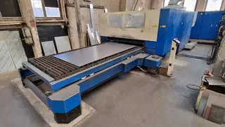 Laserový řezací stroj TRUMPF TRUMATIC L3030