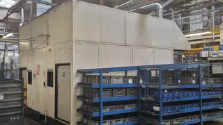 Magna 01. Robotické svařovací pracoviště