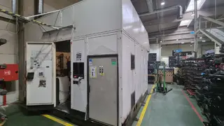 Magna 02. Robotické svařovací pracoviště