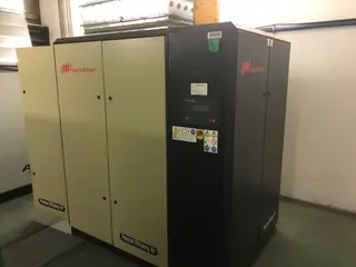 Magna 05. KOMPRESOR Ingersoll Rand