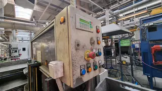 Magna 07. Pracoviště pro lisování a nýtování