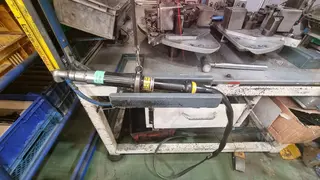 Magna 10. Pracoviště pro dokončovací montážní operace