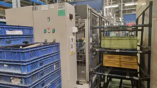 Magna 10. Pracoviště pro dokončovací montážní operace