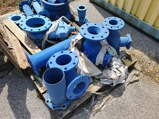 Prodej souboru materiálu pro vodovodní a kanalizační síť,     PSJ Hydrotranzit a.s.