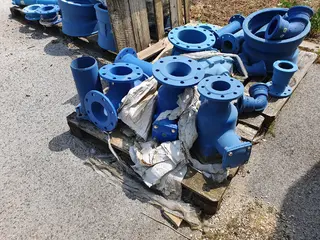 Prodej souboru materiálu pro vodovodní a kanalizační síť,     PSJ Hydrotranzit a.s.