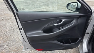 MÉDEA 01 - HYUNDAI I30 6AL 2417