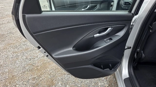 MÉDEA 01 - HYUNDAI I30 6AL 2417