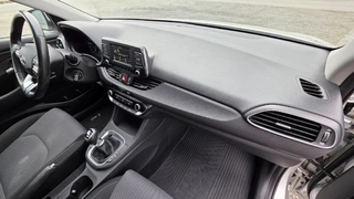 MÉDEA 01 - HYUNDAI I30 6AL 2417