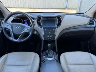 MÉDEA 04 - HYUNDAI SANTA FE 5SJ 1217