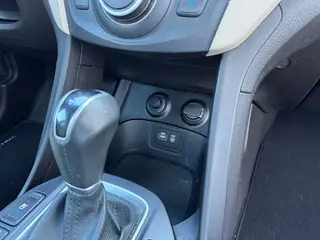MÉDEA 04 - HYUNDAI SANTA FE 5SJ 1217