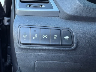 MÉDEA 07 - HYUNDAI TUCSON 6AN 9446