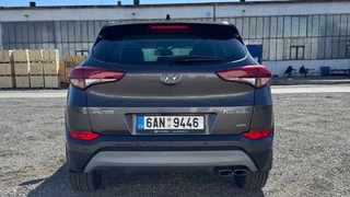 MÉDEA 07 - HYUNDAI TUCSON 6AN 9446