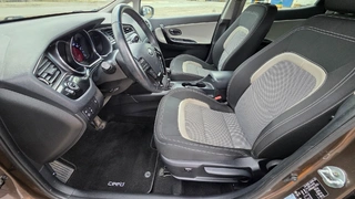 MÉDEA 08 - KIA CEED 1,6 CRDi 6AR 0446