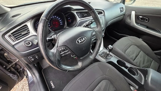 MÉDEA 09 - KIA CEED SW JD 1,6 GDI 6AY 2672