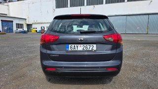 MÉDEA 09 - KIA CEED SW JD 1,6 GDI 6AY 2672