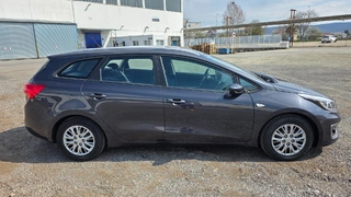 MÉDEA 10 - KIA CEED SW JD 1,6 GDI 6AY 2673