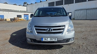 MÉDEA 13 - HYUNDAI H-1 3AZ 0619