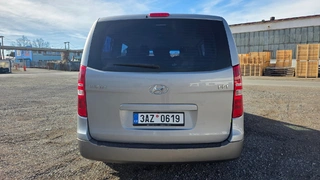 MÉDEA 13 - HYUNDAI H-1 3AZ 0619
