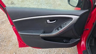 MÉDEA 14 - HYUNDAI i30 3AZ 0479