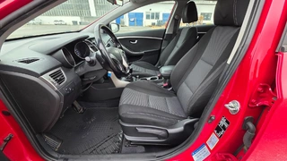 MÉDEA 14 - HYUNDAI i30 3AZ 0479