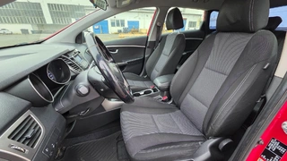 MÉDEA 14 - HYUNDAI i30 3AZ 0479