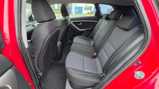 MÉDEA 14 - HYUNDAI i30 3AZ 0479