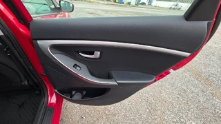 MÉDEA 14 - HYUNDAI i30 3AZ 0479