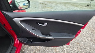 MÉDEA 14 - HYUNDAI i30 3AZ 0479