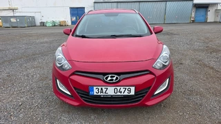 MÉDEA 14 - HYUNDAI i30 3AZ 0479