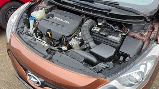 MÉDEA 15 - HYUNDAI i30N 3AI 1977