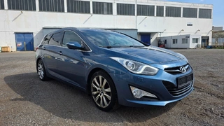 MÉDEA 216 - HYUNDAI i40 3AI 8421