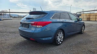 MÉDEA 216 - HYUNDAI i40 3AI 8421