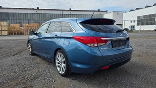 MÉDEA 216 - HYUNDAI i40 3AI 8421