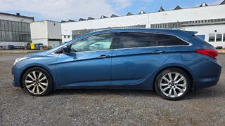 MÉDEA 216 - HYUNDAI i40 3AI 8421