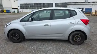 MÉDEA 17 - HYUNDAI IX20 6AM 2832