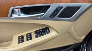 MÉDEA 219 - HYUNDAI GENESIS SND FULL SPEC 4AE 3484